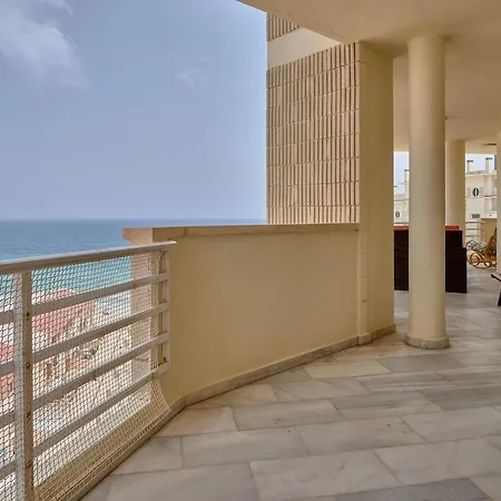 Atico Impresionante En Appartement